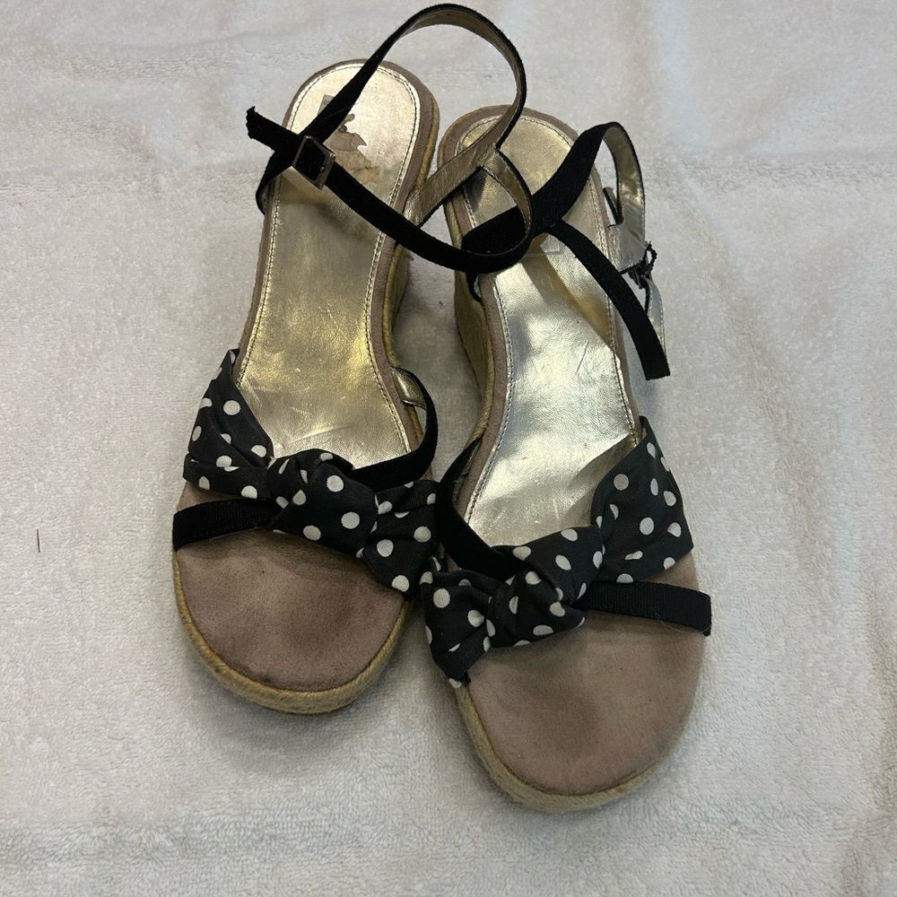 Arizona Jean Company Black and White Espadrilles with Bow Detail